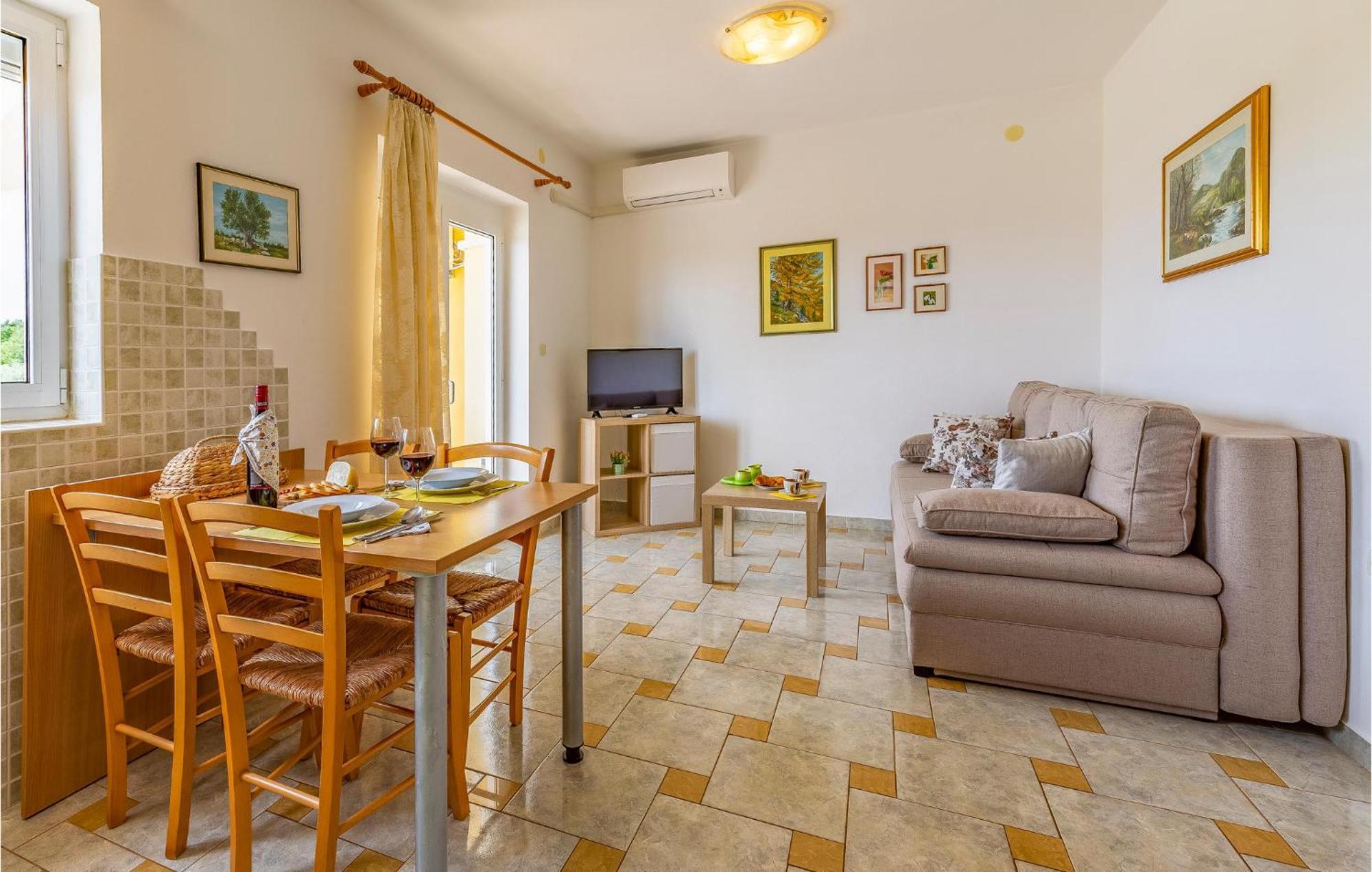 Amazing Home In Valtura Экстерьер фото