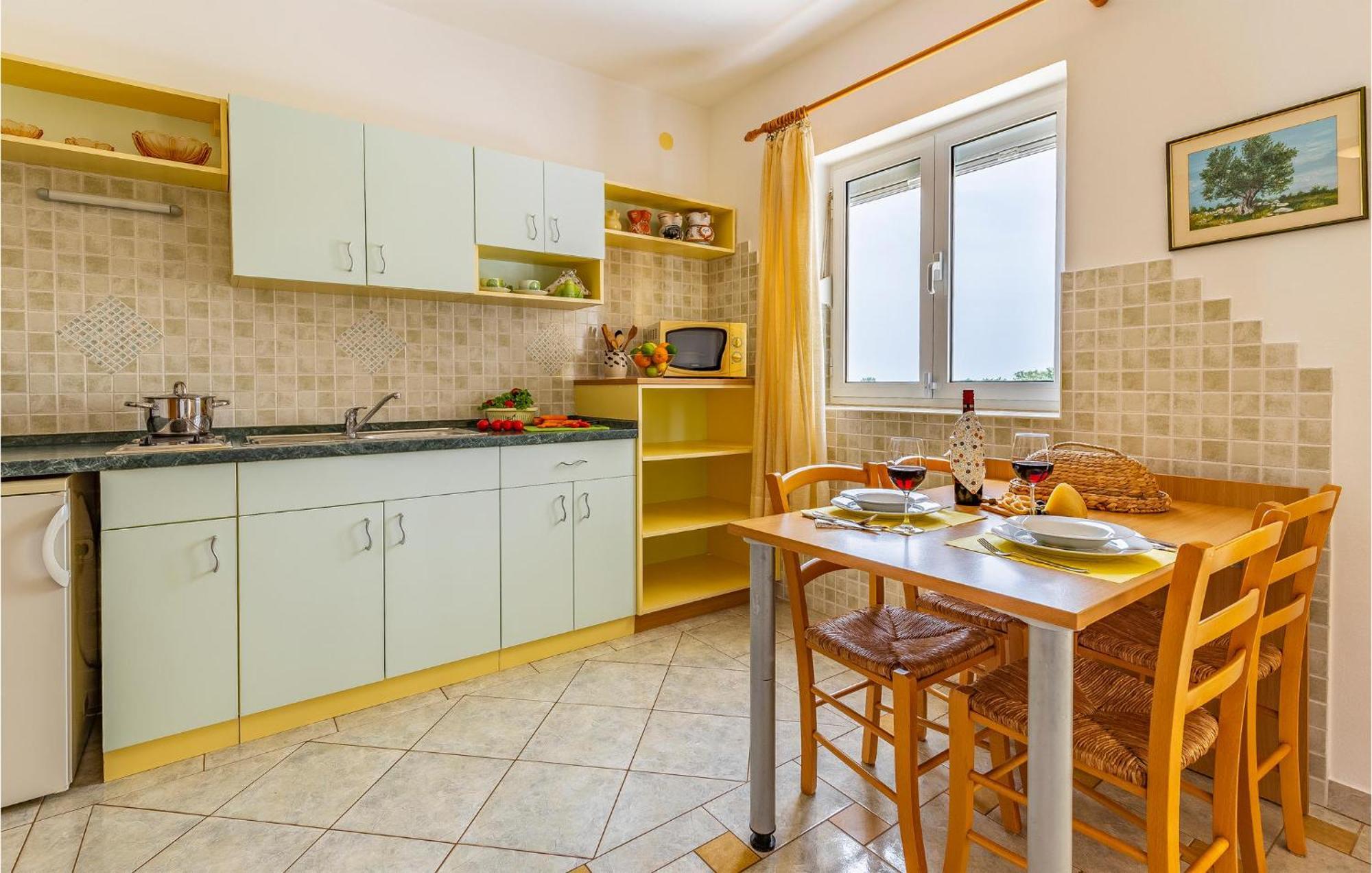 Amazing Home In Valtura Экстерьер фото